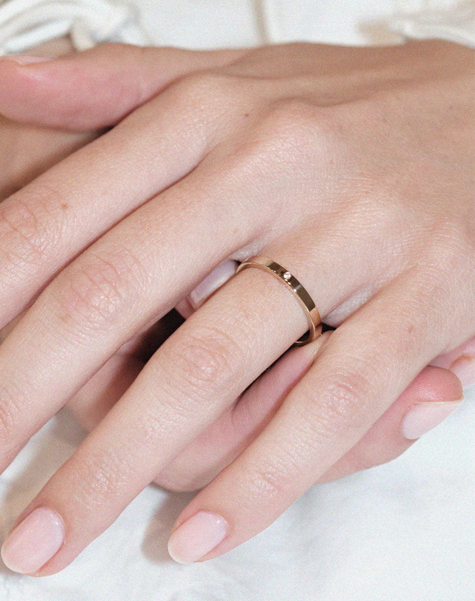 2mm Band with Stone | 9ct Yellow Gold