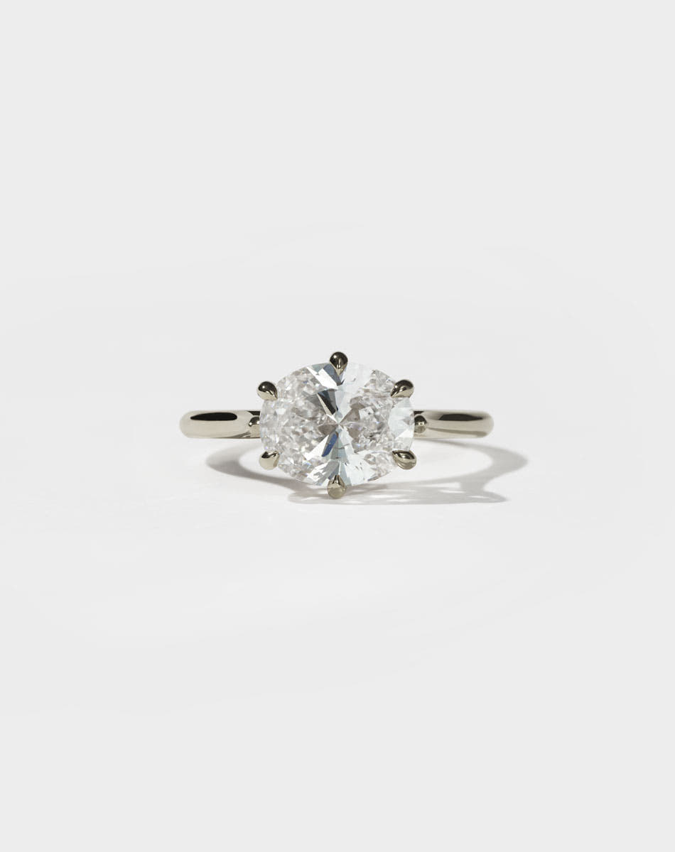 Amara Ring East West | 9ct White Gold