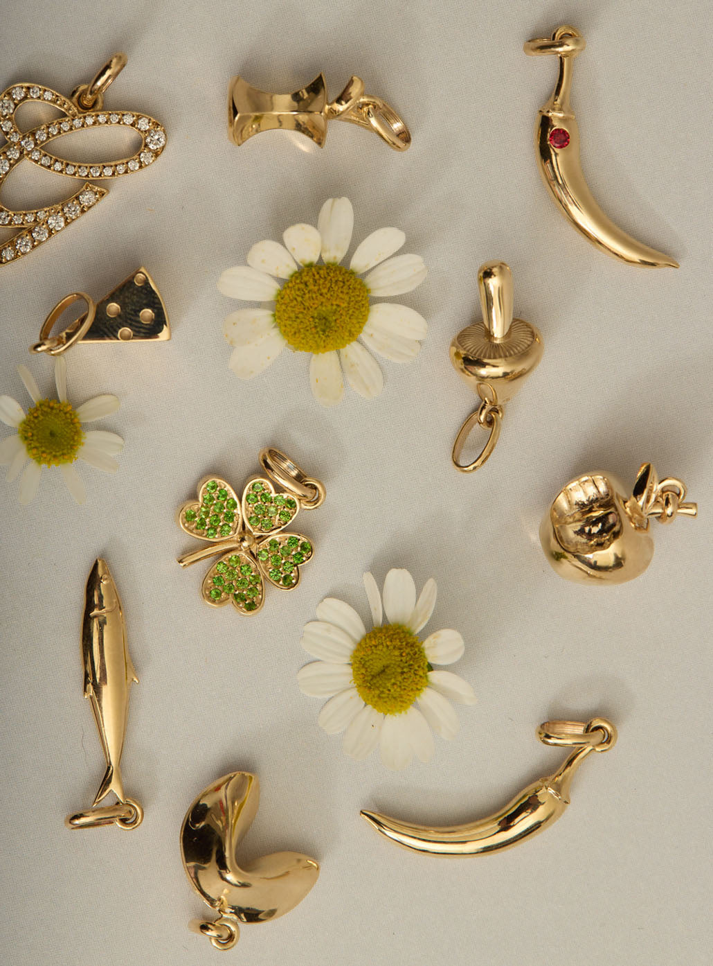Bitten Apple Charm Necklace | 9ct Yellow Gold