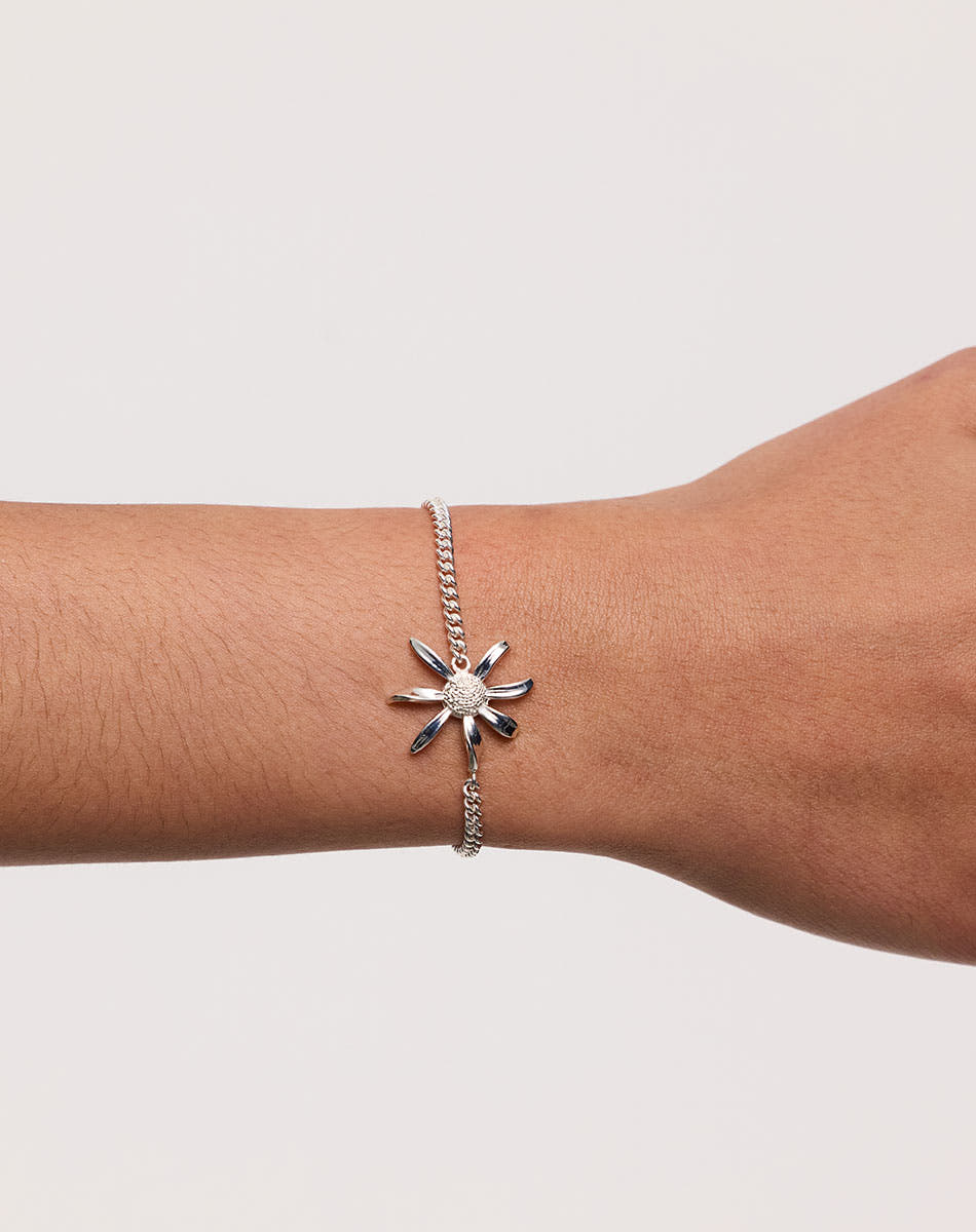 Daisy Charm Bracelet | Sterling Silver