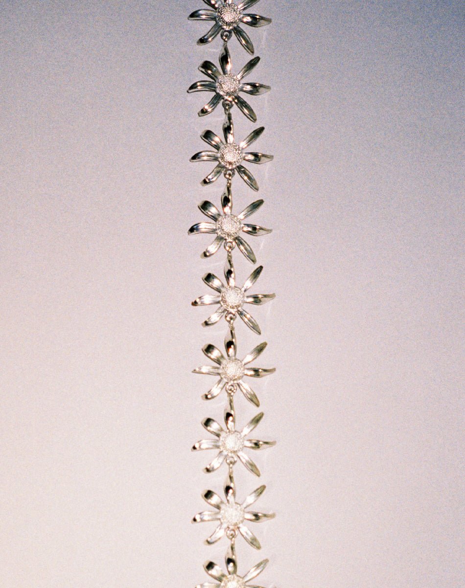 Daisy Chain Bracelet | 23k Gold Plated