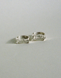 Darling Knuckleduster Cursive | 9ct Solid Gold