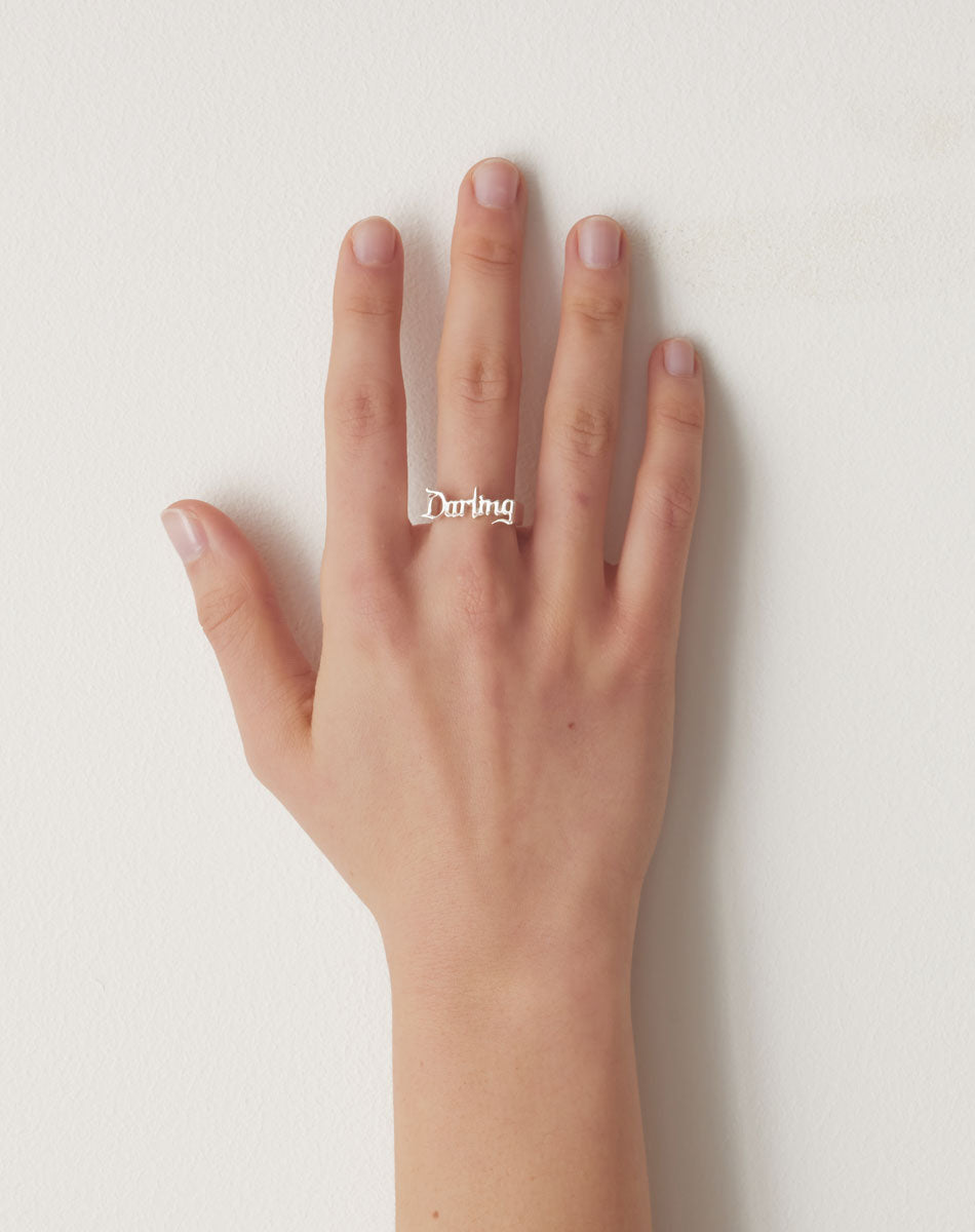 Darling Knuckleduster Gothic | 9ct Solid Gold
