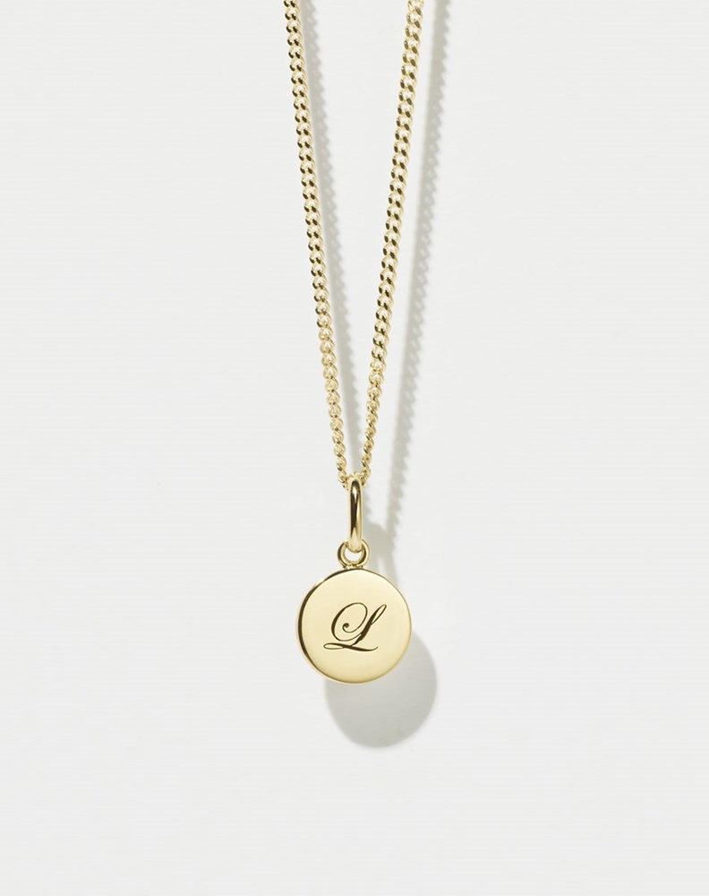 Lover Charm with Engraving on Fine Chain | 9ct Solid Gold