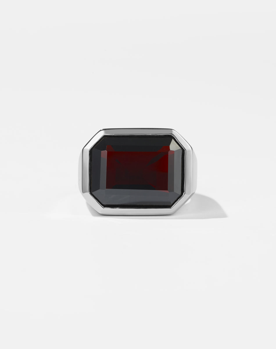 Meadowlark Jewellery's bold Limited Edition Milan Cocktail Ring in Sterling Silver, bezel set with an emerald-cut Thai Garnet stone. A classic and timeless design, to celebrate milestones or bring decadence to everyday. Made to order in New Zealand, at the Meadowlark workshop. A bolder version of our Milan Ring.