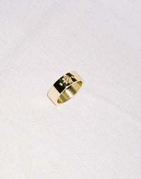 Violet Ring with floral engraving in 9ct Yellow Gold. Set with round brilliant cut 
 White Diamond. 6.4mm width wedding band.