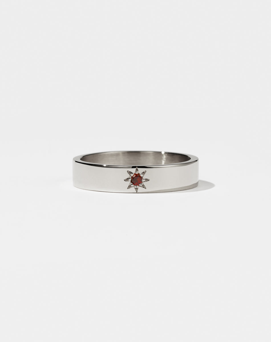 Meadowlark Jewellery's Lulu Star Band in Sterling Silver with star set African Garnet. 4.5mm width wedding band.