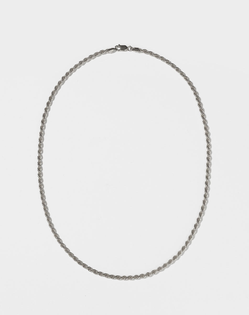 Meadowlark Jewellery's vintage-inspired chain necklace with a fine twisted rope-like chain. Wear alone or layer with your favourite charm necklaces. Available in 23k Gold Plated or Sterling Silver.