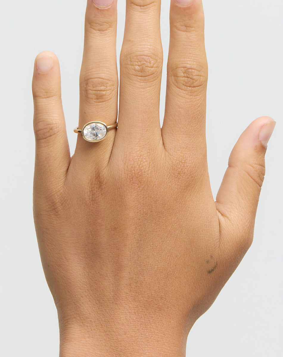 Romy Engagement Ring | 9ct Yellow Gold