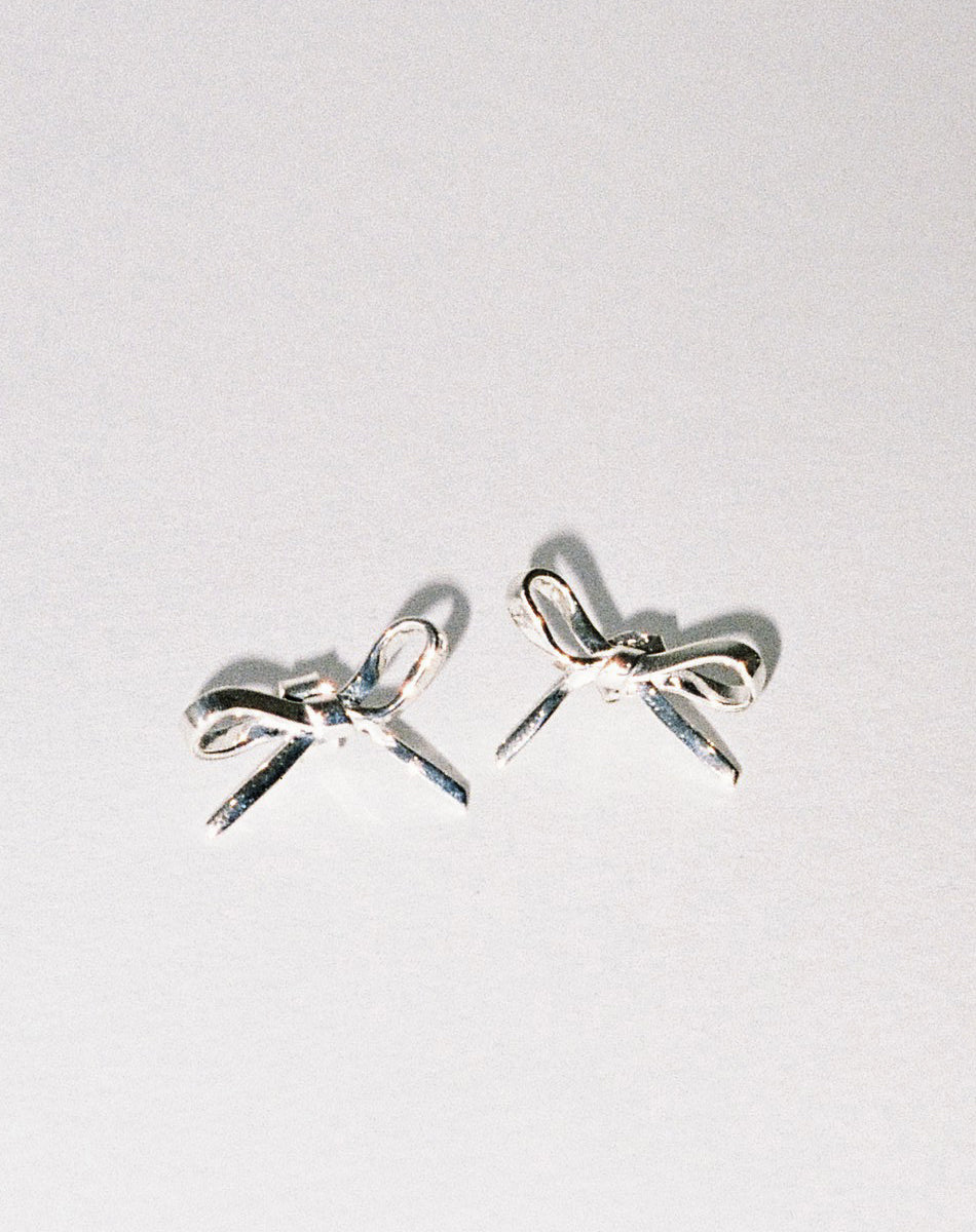 Bow Stud Earrings Small | 9ct Yellow Gold