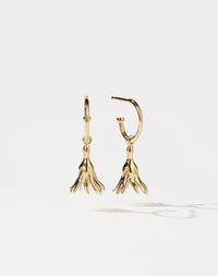 Meadowlark Jewellery’s timeless, everyday Magda Signature Hoop Earrings in 23k Gold Plated Sterling Silver or 9ct Yellow Gold. An enchanting, bell-shaped flower charm suspended from classic signature hoops. From the Dreams collection.