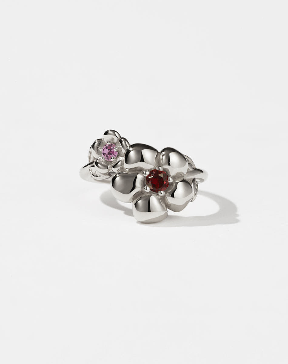 Meadowlark Jewellery’s floral Posie in 9ct Yellow Gold set with round brilliant cut African garnet and pink sapphire. Inspired by classic floral motifs and our beloved Alba designs, a timeless symbol of grace, growth and renewal. Celebrating life’s continual renewal. From the Dreams collection
