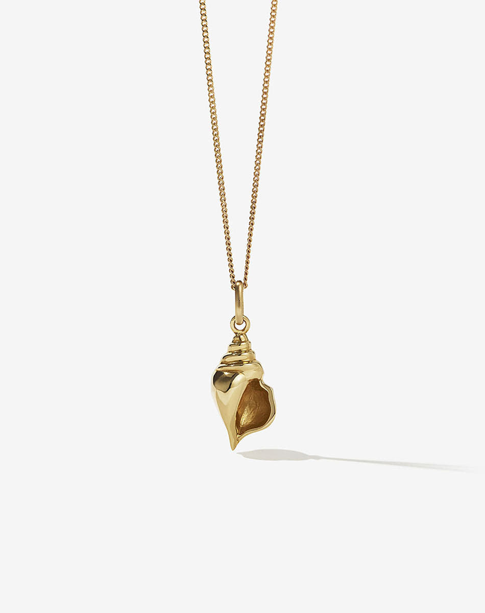 Gold Conch shell  Necklace