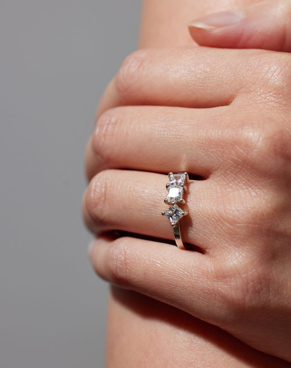 Imogen Ring | 18ct White Gold