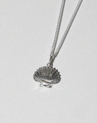 NELL Shell Necklace | 9ct Yellow Gold