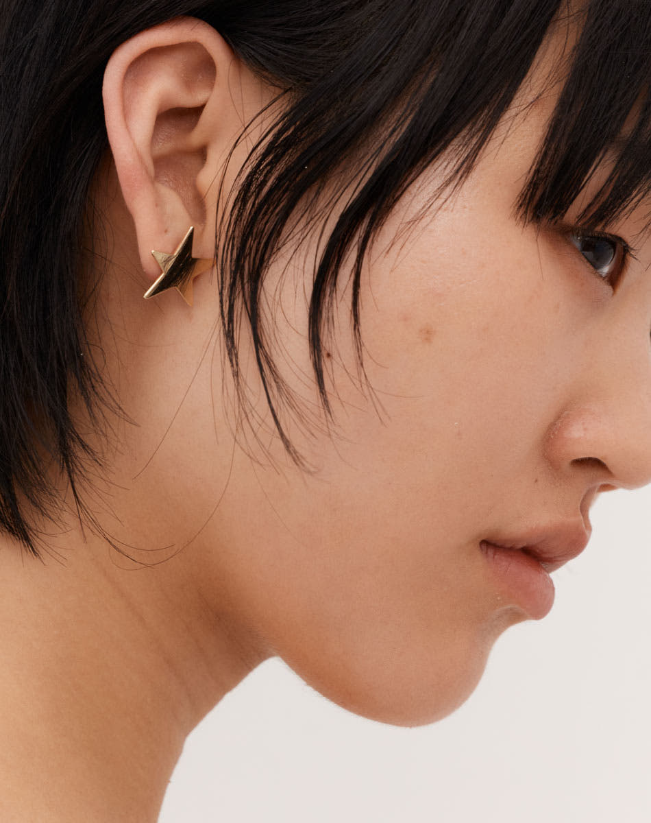 Star Earrings Medium | 23kt Gold Plated