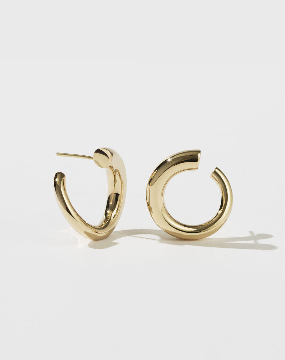 Wave Earrings Medium | 9ct Yellow Gold