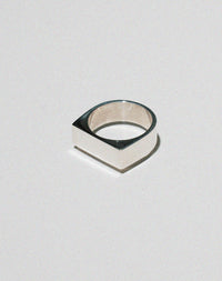 Wilshire Signet Ring | 9ct Yellow Gold